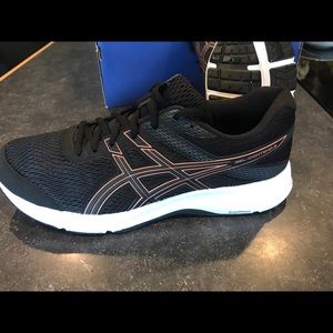 NIB ASICS Hyper-GEL Black/Rose Gold